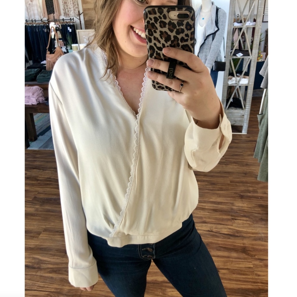 NEW Sam & Lavi Cream Frill Blouse